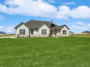 2081 Sunset Ridge Dr, Weatherford, TX 76087