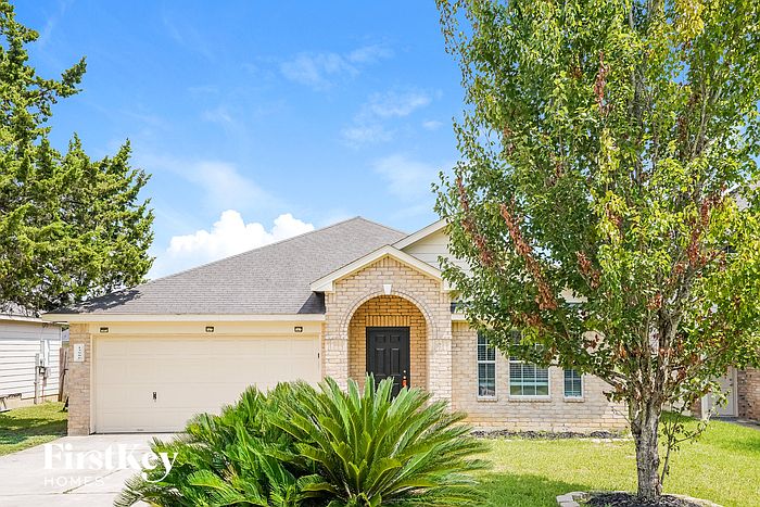 1st image of 13988 Buckskin Dr