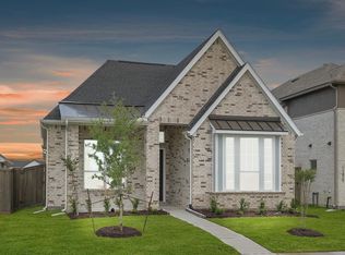 11902 Salty Bend Dr, Mont Belvieu, TX 77580