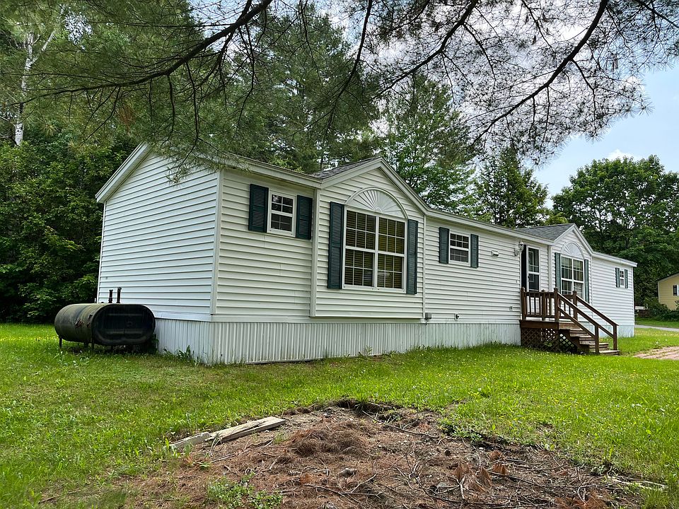 1st image of 979 Essex Street #176 Spruce
