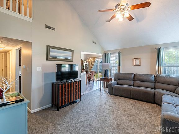 5th image of 7075 Brookstone Dr