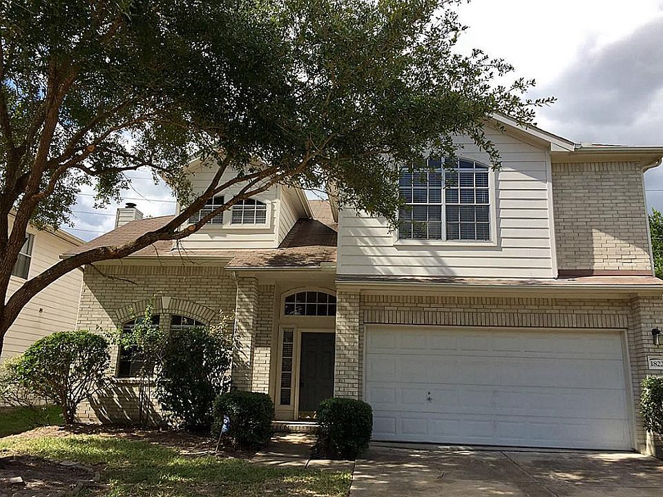 1st image of 1822 Oxford Green Ct