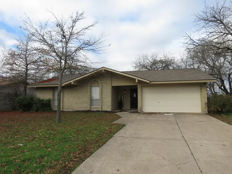 1234 Briarcove Dr — Photo 12