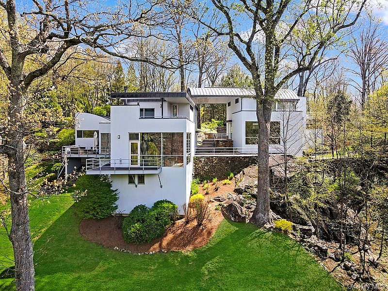 1st image of 54 Cross Pond Road