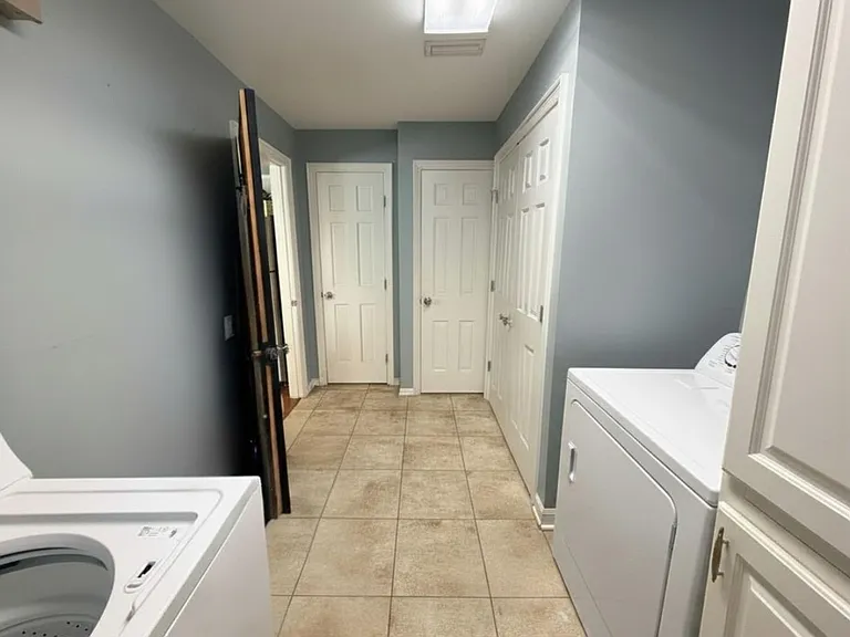 2311 Pinecliff Dr — Photo 20