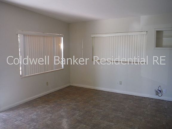 2nd image of 2908 Bellwood Ave