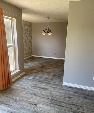 4th image of 2670 Via Los Altos