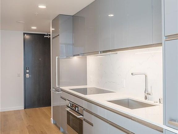 3rd image of 1808 Minor Ave #11002