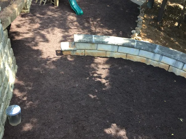 122 Oxford Creek Dr, Oxford, MS 38655