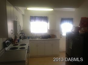2nd image of 1216 Carmen Ave