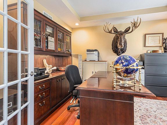 3rd image of 20373 Meridian Ct