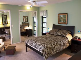 242 Lookout Point Dr, Osprey, FL 34229