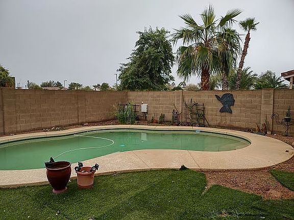 3rd image of 18013 N 147th Dr