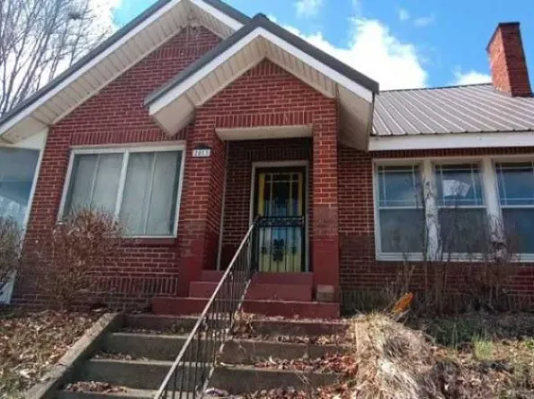 2013 N 1st St, Milan, TN 38358