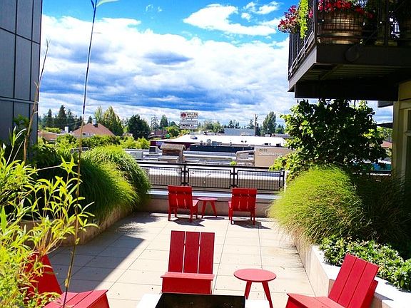 3rd image of 15100 6th Ave SW Unit 432