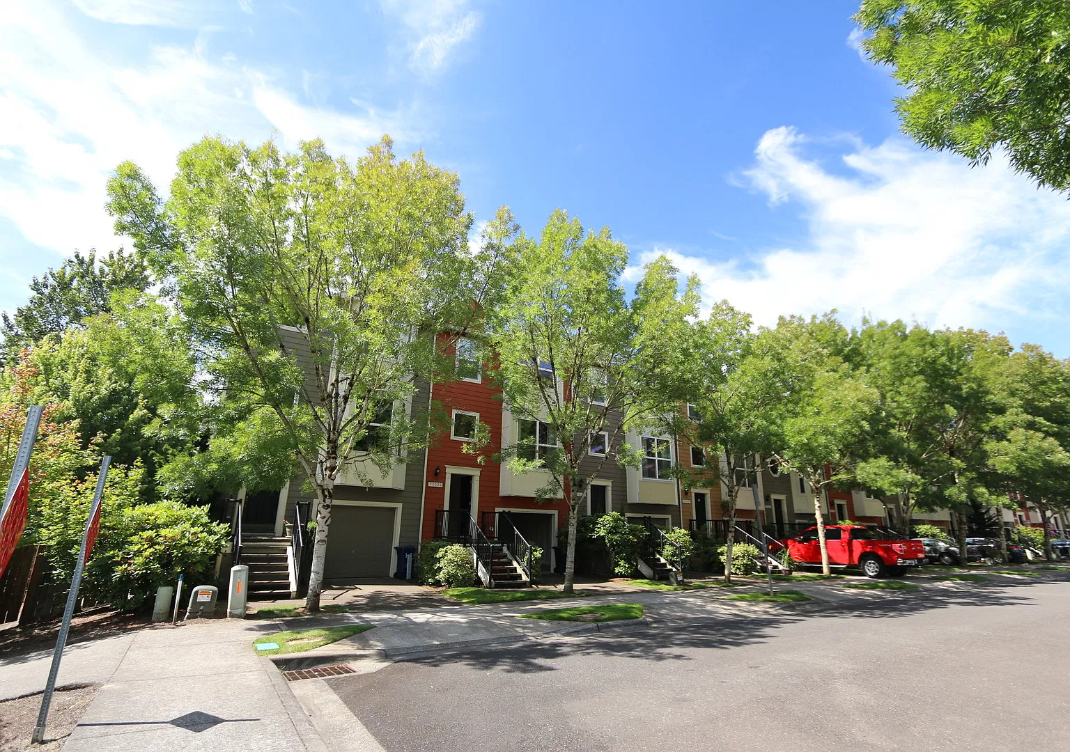 Spacious 3-Bedroom Townhome with Dual Primary Suites, Attached Garage & Private Backyard in Beave... — Photo 1