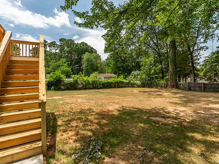 3517 Huntleigh Dr — Photo 30