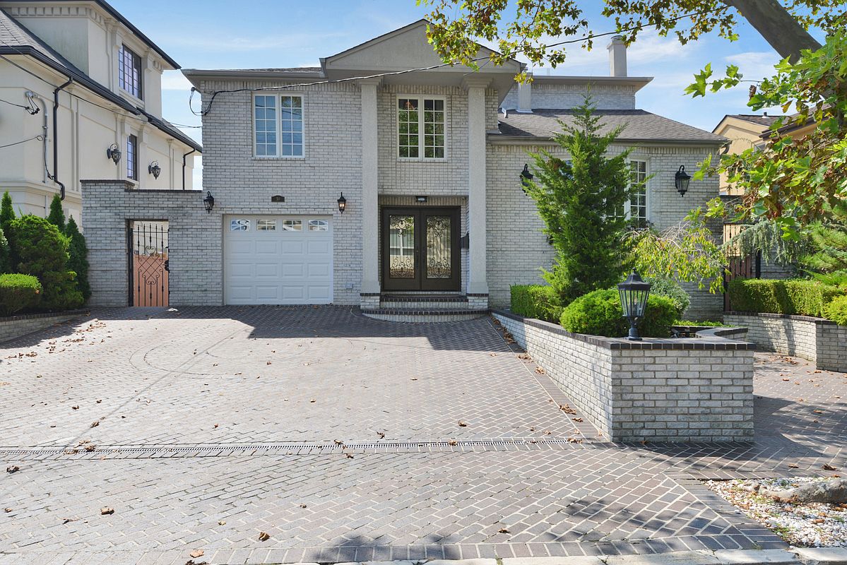 50 Whitman Dr, Brooklyn, NY 11234 Zillow