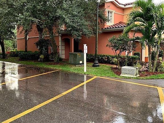 3rd image of 10025 Villagio Gardens Ln Unit 101
