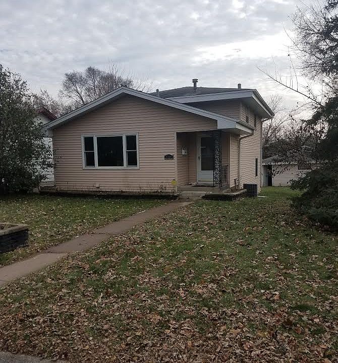 1st image of 1420 Parkview Ln NE