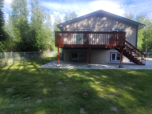 3rd image of 1430 Helenka Dr