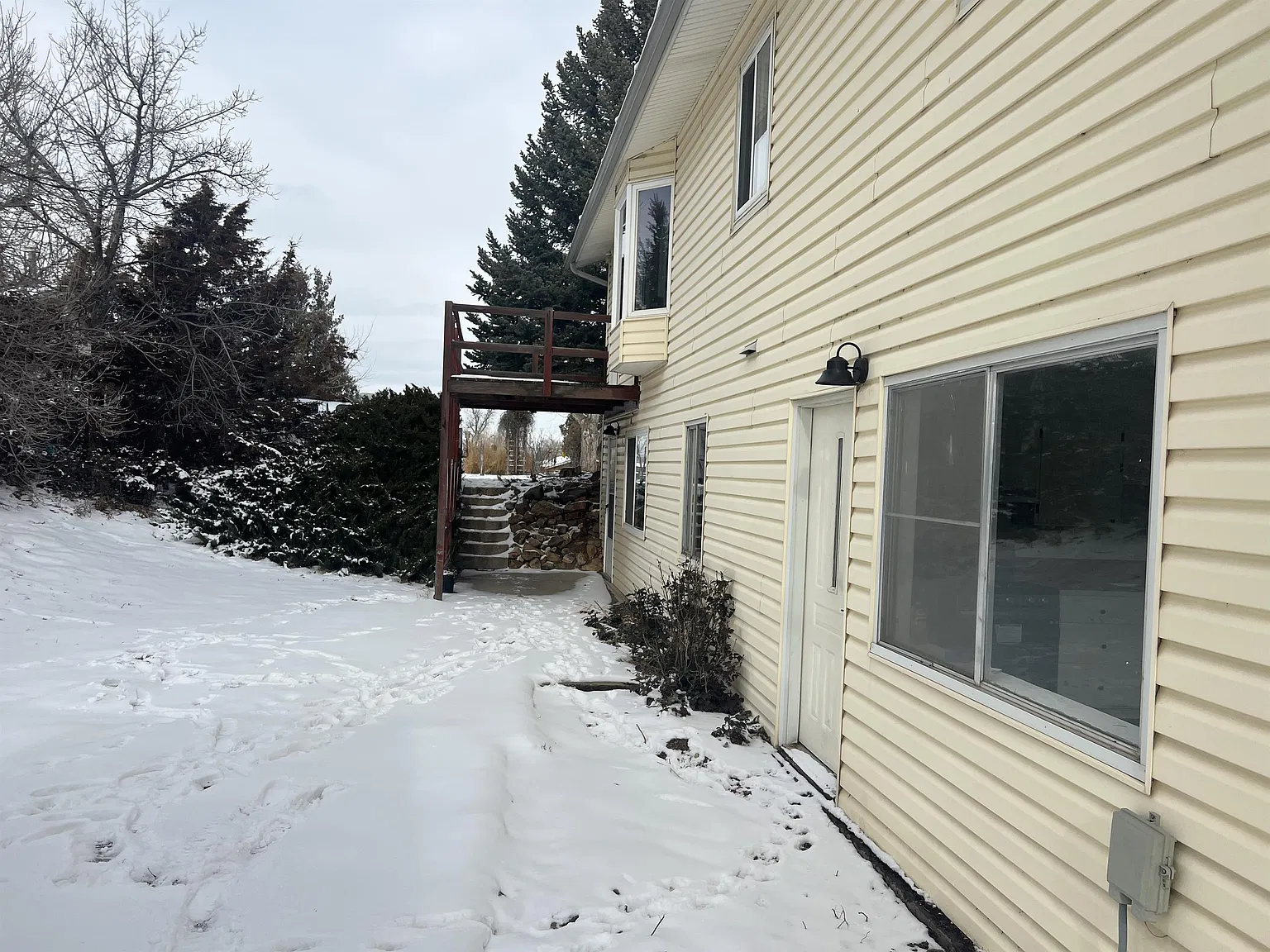3705 Ideal Drive - 2 — Photo 4