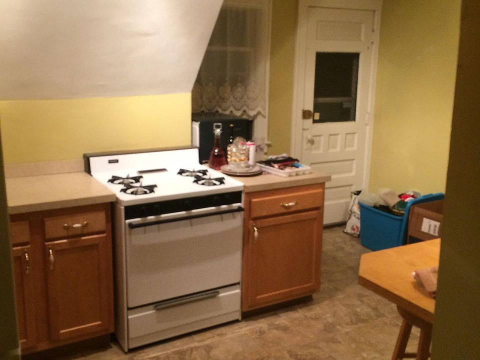 1st image of 63 Arlington Pl #3