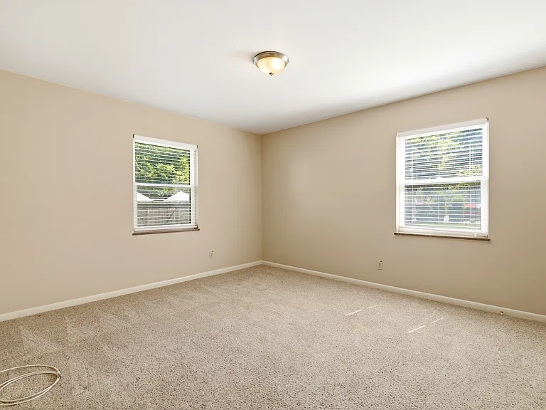 Main bedroom.