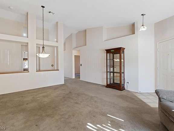 4th image of 6400 Blacklion Ct