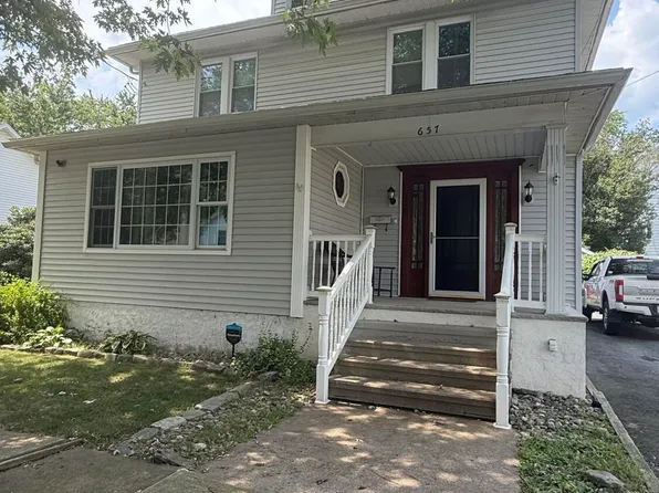 657 Jefferson Ave, Jermyn, PA 18433
