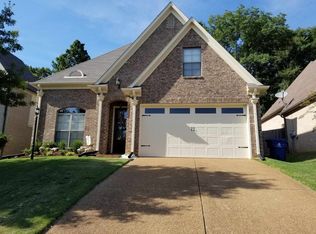 305 Garden Springs Dr, Oakland, TN 38060