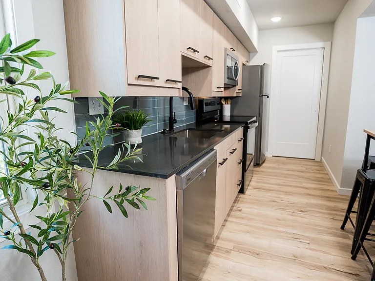 102 E Healey St #206 — Photo 7
