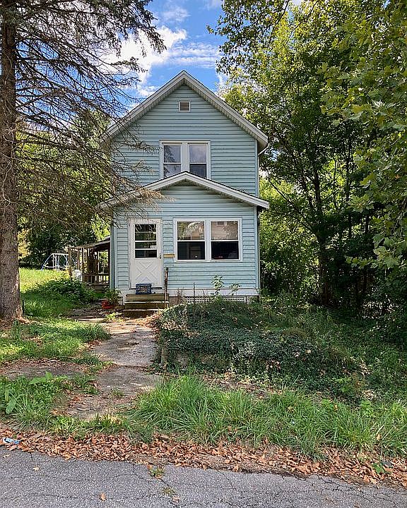 1st image of 71 Palmer Ave