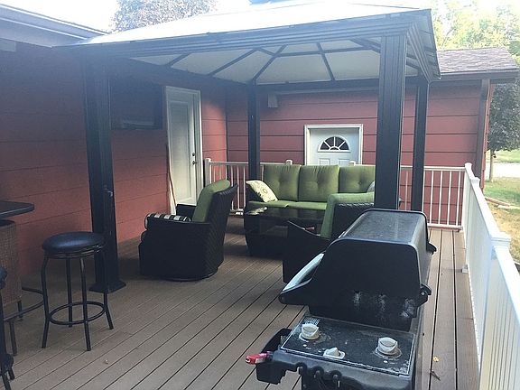 Gazebo. 