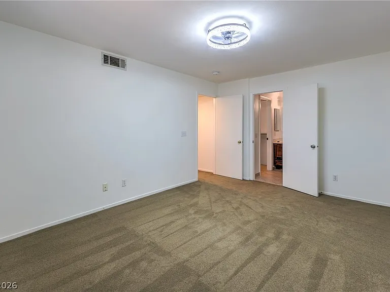 8136 Autumn Star Ave — Photo 10