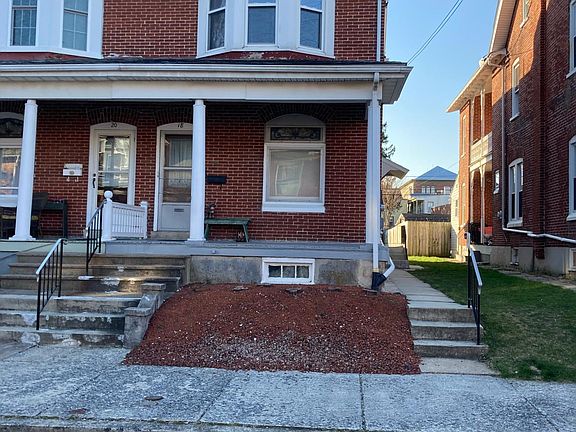 2nd image of 18 E Washington St #2