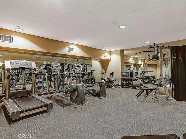 68 E Bay State St #3G — Photo 28
