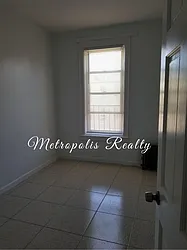 Rented by Metropolis International Realty Inc.
