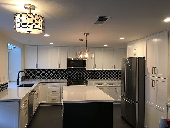 5th image of 317 Moonstone Bay Dr