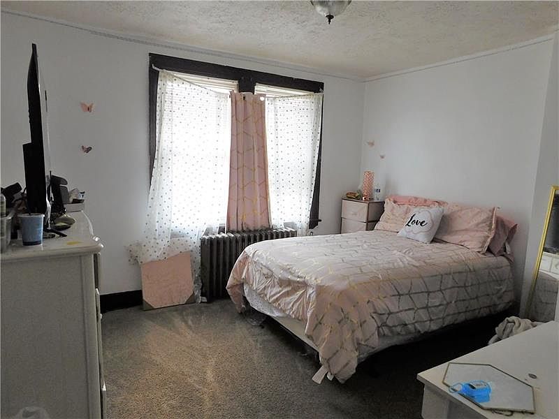 c. 1945 Brick Foursquare House For Sale in Clairton, PA Under 100K