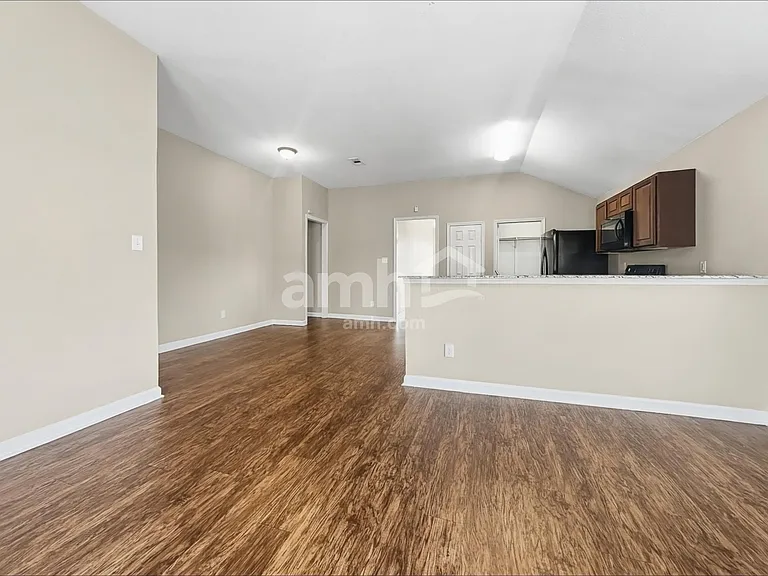 6201 Winter Park Ln — Photo 5