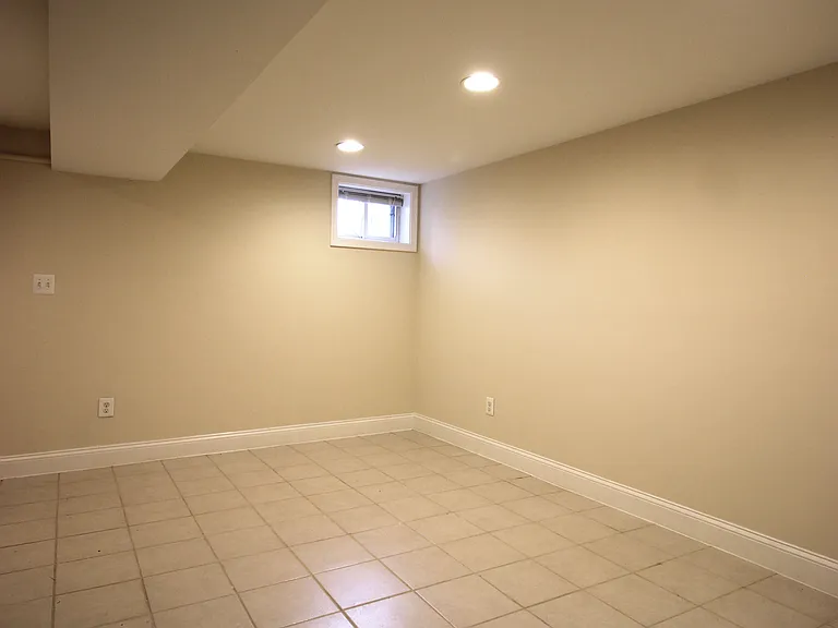 1008 Parksley Ave — Photo 21