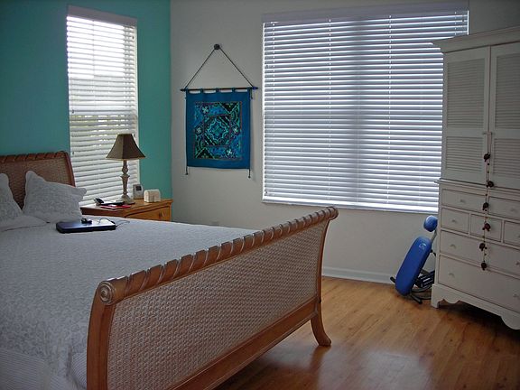 4th image of 1107 Lutyens Ln