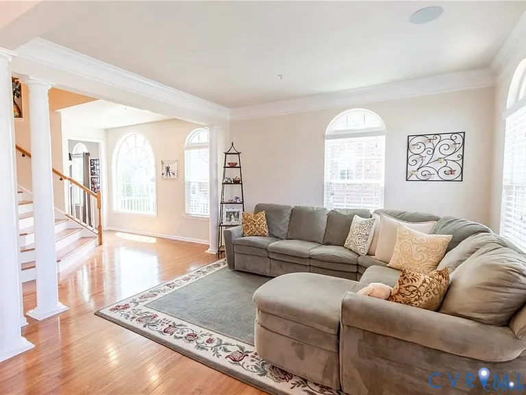 411 Siena Ln — Photo 25
