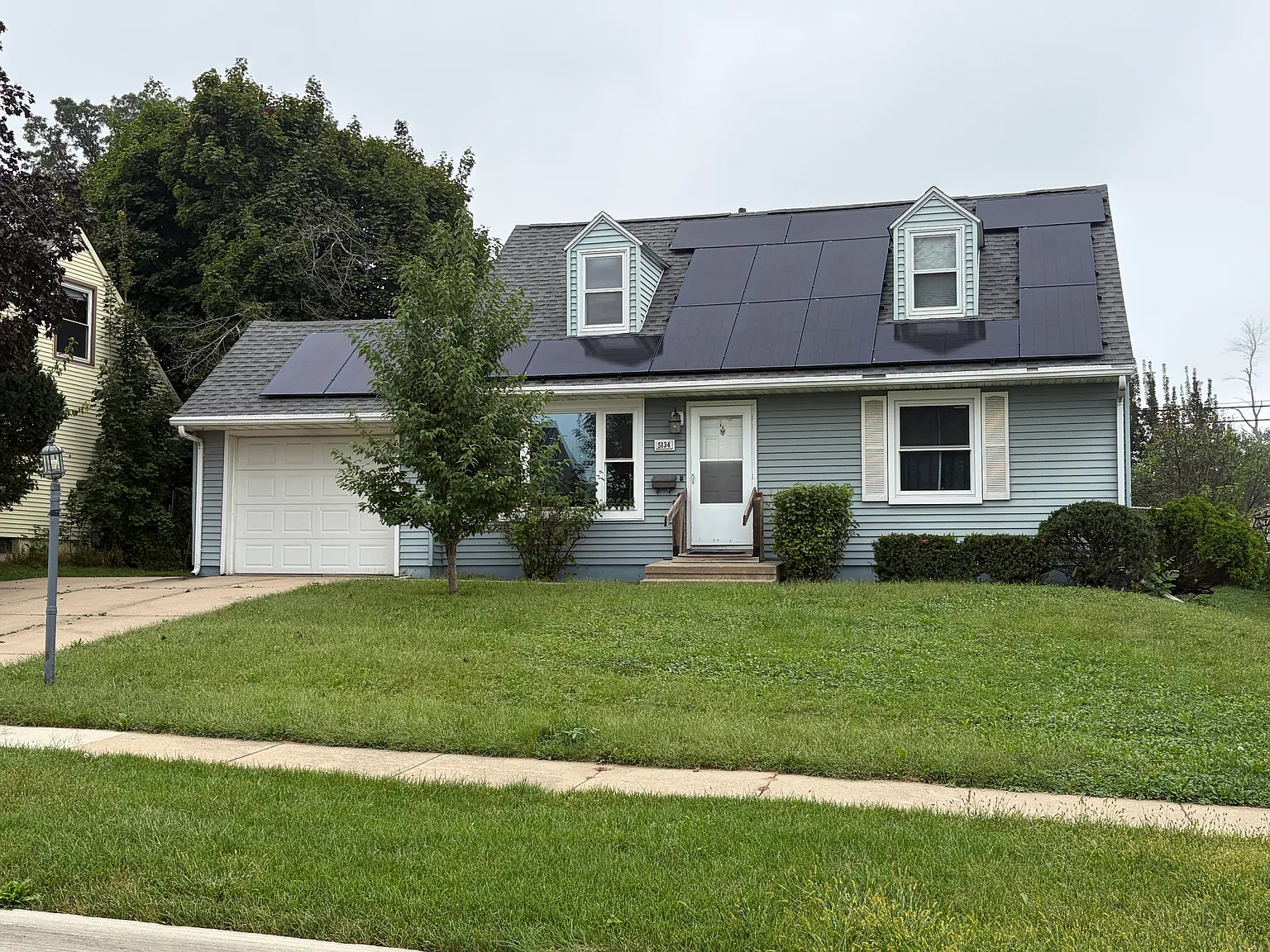 4 bed, 1504 sqft, $4,200 — Photo 1