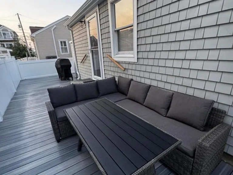 106 Surf Dr — Photo 3