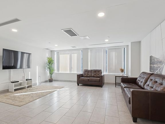 4th image of 14836 89th Ave #3D