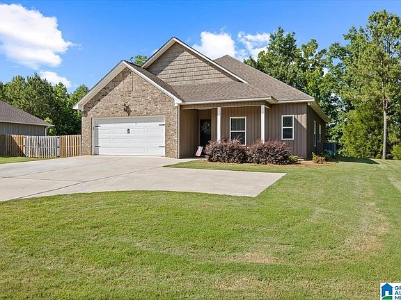 4th image of 133 Robinwood Dr