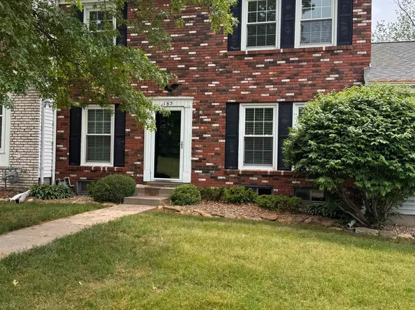 165 Carriage Hl, Macomb, IL 61455