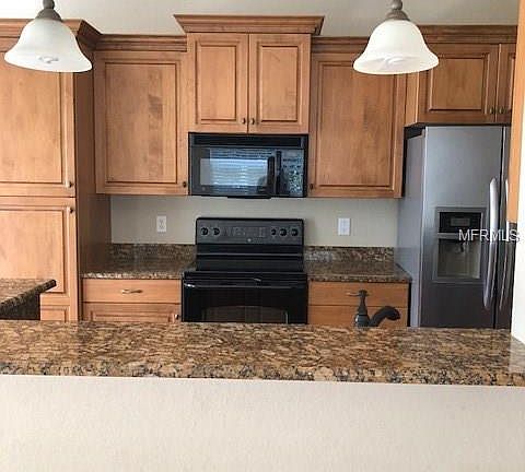 5th image of 600 Gardens Edge Dr #621